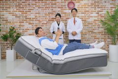 “척추 건강 솔루션, 세계 유일 마사지 모션베드 ‘닥터 선 선스파인’”