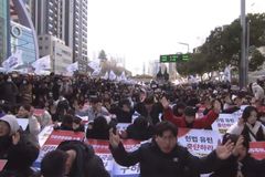 부산 ‘세이브코리아 국가비상기도회’ 수많은 성도들을 보니…