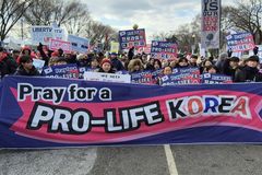 ‘견미단X프로라이프’, 미국 투어로 청소년 생명운동 새 장