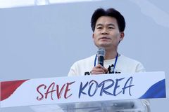 나라 꼴이 기막힐수록… 우리가 진정 지켜야 할 것은 무엇인가