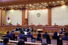 “헌재 파면 선고, 역사 법정에 맡기고 미래 위해 나아가야”