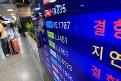제주 강풍·호우에 항공·여객편 무더기 결항… 고립 사고도 속출