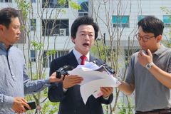 허경영 국가혁명당 명예대표, 성추행·사기 혐의로 구속영장 신청