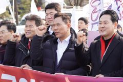 교회언론회 “손현보 목사 압수수색, 종교 탄압 그림자 보여”
