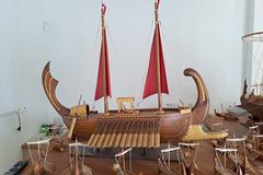 해군력에서 로마에 압도당해 나라 빼앗긴 이집트