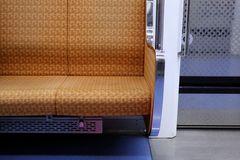 "아이 낳고 싶지만…" 한국, 경제적 이유로 출산 포기한 비율 세계 최고