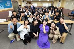배우 이태영, 김서정·최용수·하태선 등 ‘일일 멘토’로 부산 찾아