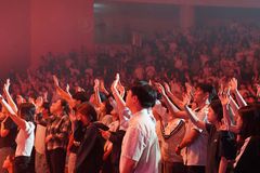 선한목자교회, 청년 부흥 위한 금요성령집회… “부흥은 ‘하나님으로 가득 찬 상태’”