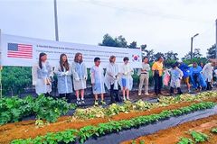 ‘2025 아시아패밀리즈 모국방문단’, 귀츨라프 선교유산 따라 모국 방문 마쳐