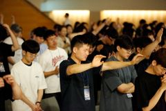청년들, 하나님의 건국 원리와 믿음 위에 설 것 결단