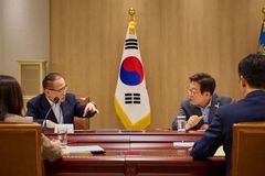 이재명 정부, 대미 특사단 구성 혼선… 외교 신뢰 흔들