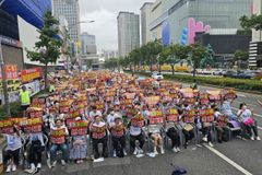 대구 학부모·상인단체 “퀴어축제 집회신고 불허해야”