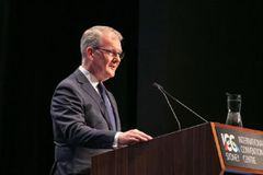 호주 뉴사우스웨일스, “성적 지향 바꾸기 위한 기도는 불법” 재확인