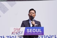 최재형 전 의원 “손현보 목사 ‘도망 우려’ 구속, 어느 모로 봐도 지나쳐”