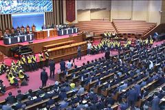 [합동③] 부총회장 선거 결부된 남경기노회 천서, 결론 못내고 정회