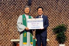 임기수 목사, 한일장신대 방문해 발전기금 전달