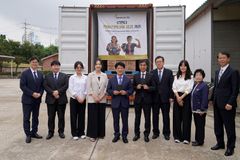 대한성서공회, 생명의빛교회 후원으로 르완다에 성경 기증