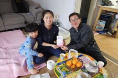 수원제일교회, 추석 앞두고 탈북민 가정에 온정 나눔