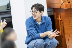 월드비전 홍보대사 공명, 추석 맞아 아동양육시설 봉사