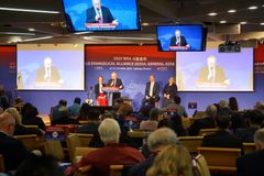 WEA 서울선언 “성경, 정확무오… 종교다원주의 경계”