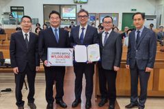 제8영도교회, 고신대에 발전기금 500만 원 전달