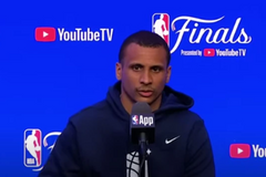 NBA 보스턴 셀틱스 조 마줄라 감독, “나는 지금도 하나님과 씨름 중”