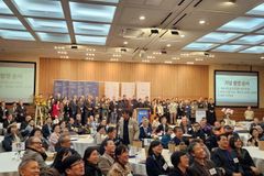 ‘모든 언어로 복음을’… 말씀 번역 위해 달려온 40년