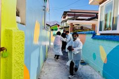 동해감리교회, ‘사랑의 연탄봉사’ 5천 장 전달