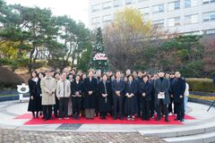 한세대, 크리스마스트리 점등식 개최