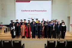 한동대, 캘빈대 총장에 명예박사 수여