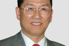 침묵의 신앙은 중립이 아니라 불순종이다