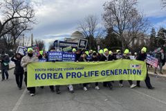 청소년들, 美 ‘생명을 위한 행진’서 한국의 낙태 문제 호소