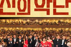 70만 돌파 영화 ‘신의악단’, 흥행 감사 ‘스페셜 포스터’ 공개