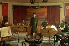 역주행 ‘신의악단’, 마침내 박스오피스 1위… 100만 관객 눈앞