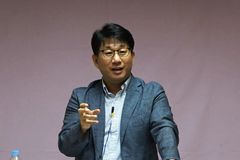 “좋은 신앙의 역설과 교회의 미래”