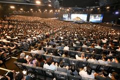 여의도순복음교회 이영훈 목사, 싱가포르 시티하베스트처치 대성회 인도