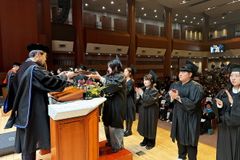 국내 주요 신학교들, 학위수여식 갖고 사역자들 파송