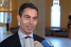 네덜란드, 최연소 및 최초 성소수자 총리 취임