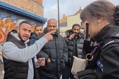 런던 화이트채플서 기독교 설교자 표현의 자유 논란