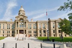 美 와이오밍, 심장박동 감지 후 낙태 금지법 서명