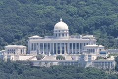 통일교 금품 로비 의혹 수사 확대… 정선교회장 피의자 소환 조사