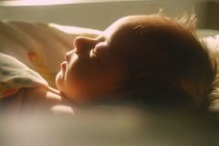 英 상원, 출산 직전 낙태에 대한 처벌 없애