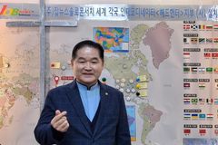“교회가 세상으로 흩어질 때, 비로소 교회답습니다”