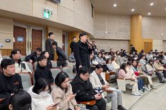 “여러분 어깨에, 성결교회 다음 세대가 달려 있습니다”