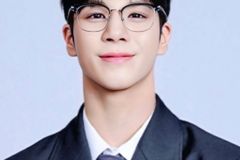 가수 정동원 팬모임 '스마일밴드'  초록우산에 정동원 생일 기념 기부