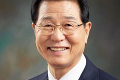 “부활은 오늘의 능력… 교회, 담대히 서서 세상 품어야”