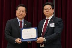 김영돈 목사 인천시장 표창 수상, 지역사회 봉사 공로 인정