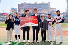 추신수·빗썸, 여자야구 선수 지원… 야구공 7,500개 후원으로 한국 여자야구 발전 기대