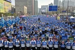 [사설] 국민 기본권 원천 봉쇄가 진짜 ‘차별’이다