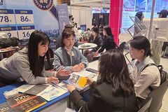 ‘중국 명문대 100% 합격’ 정주국제학교, 유학박람회 참가